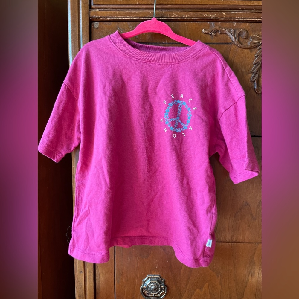 Gap Peace Tshirt